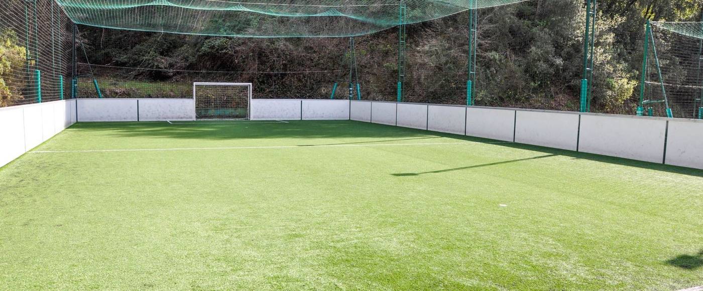 Terrain de foot à 5 des Acacias à La Gaude